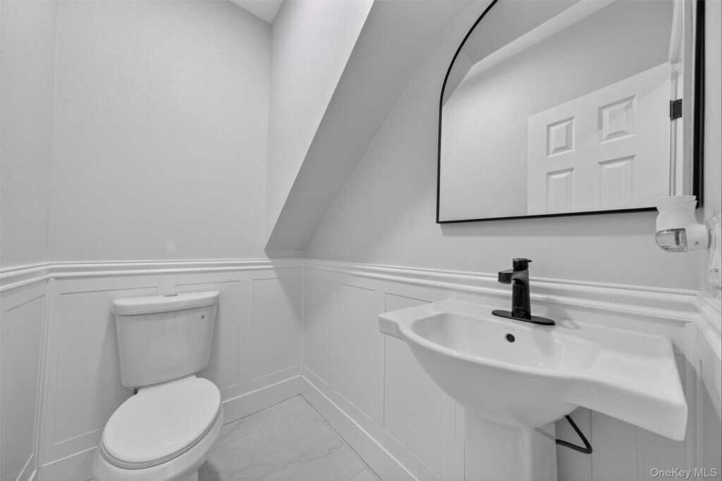 345 Lucas Avenue, Kingston, NY 12401 - Photo 24 of 41