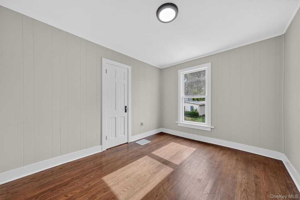 345 Lucas Avenue, Kingston, NY 12401 - Photo 29 of 41
