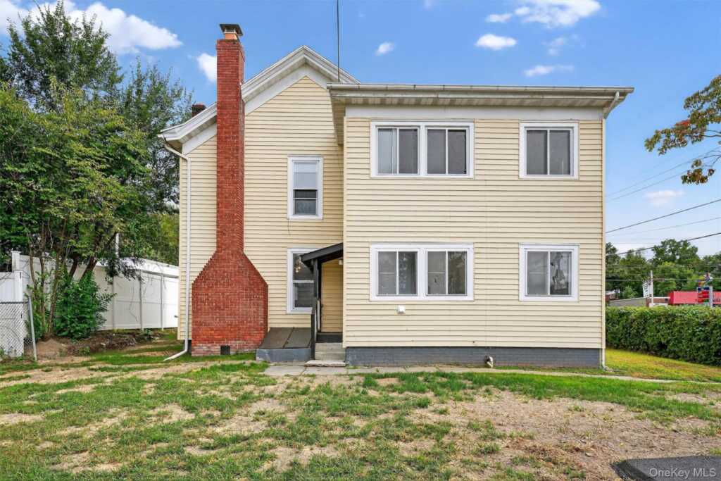 345 Lucas Avenue, Kingston, NY 12401 - Photo 38 of 41