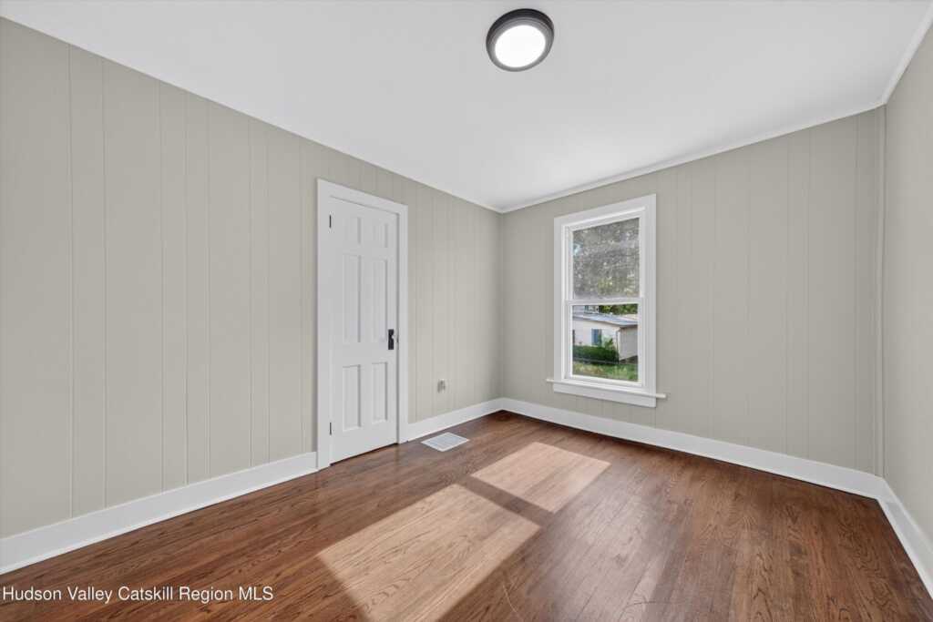 345 Lucas Avenue, Kingston, NY 12401 - Photo 30 of 40