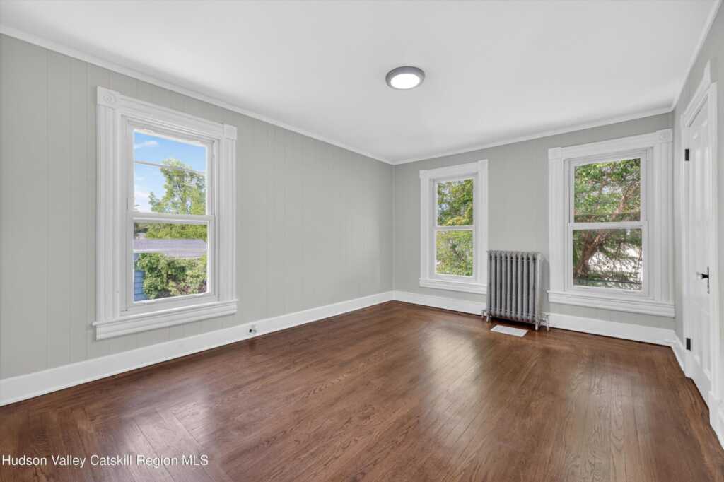 345 Lucas Avenue, Kingston, NY 12401 - Photo 31 of 40