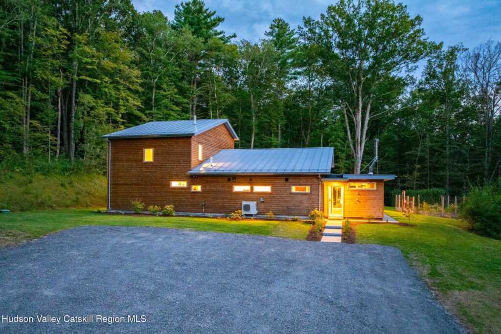 14 Beech Access Lane, High Falls, NY 12440 - Photo 2 of 40
