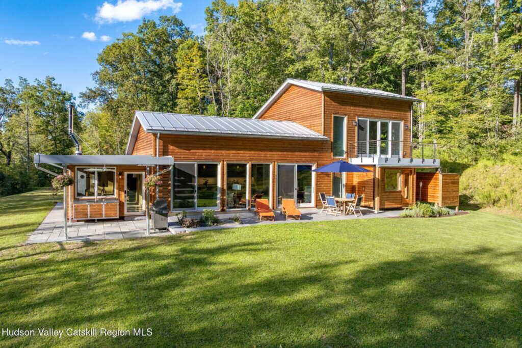 14 Beech Access Lane, High Falls, NY 12440 - Photo 3 of 40