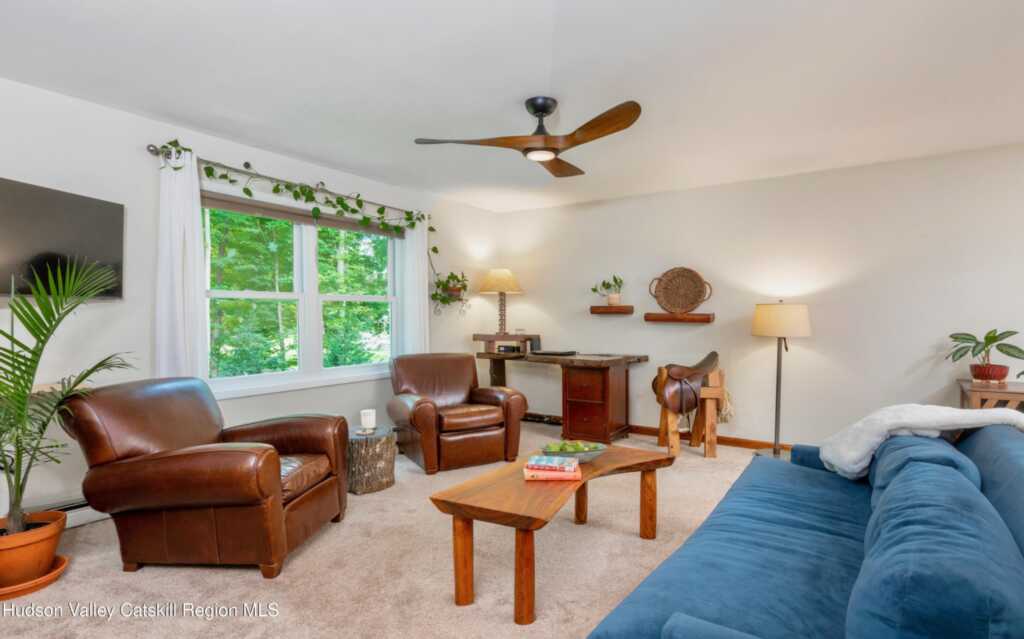 424 Tongore Way Way, Kingston, NY 12401 - Photo 5 of 46