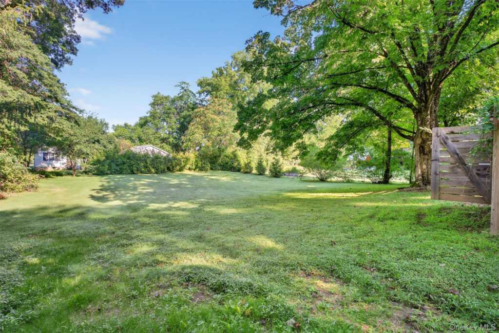 11 Ackert Hook Road, Rhinebeck, NY 12572 - Photo 22 of 27