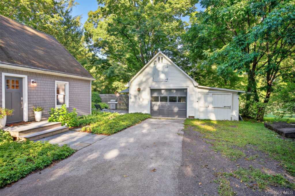 11 Ackert Hook Road, Rhinebeck, NY 12572 - Photo 24 of 27