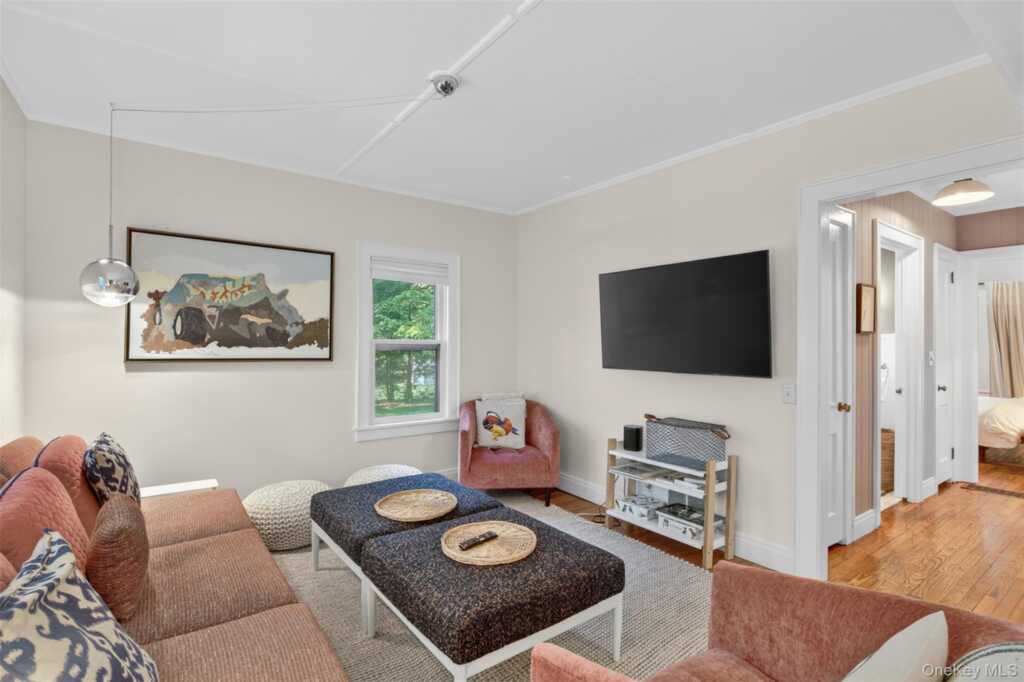 11 Ackert Hook Road, Rhinebeck, NY 12572 - Photo 8 of 27