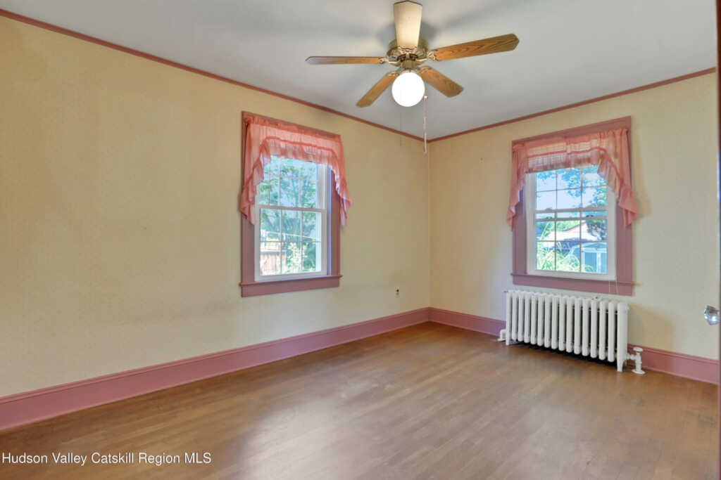 94 Roosevelt Avenue, Kingston, NY 12401 - Photo 18 of 27