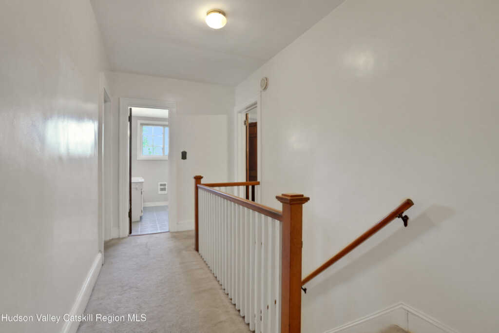 94 Roosevelt Avenue, Kingston, NY 12401 - Photo 19 of 27