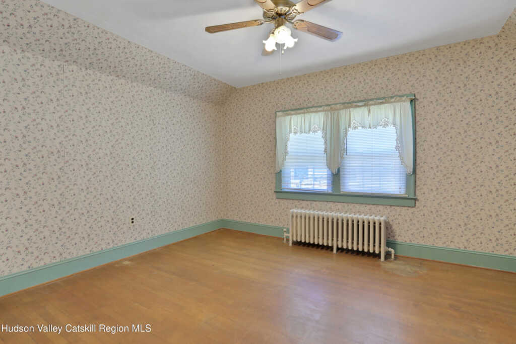 94 Roosevelt Avenue, Kingston, NY 12401 - Photo 23 of 27