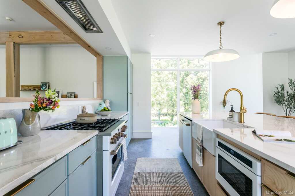 115 Band Camp Road, Saugerties, NY 12477 - Photo 11 of 34