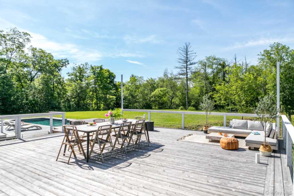 115 Band Camp Road, Saugerties, NY 12477 - Photo 5 of 34