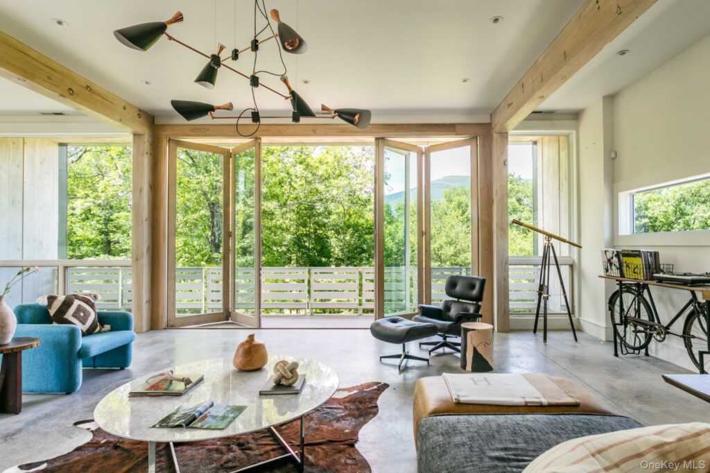 115 Band Camp Road, Saugerties, NY 12477 - Photo 6 of 34