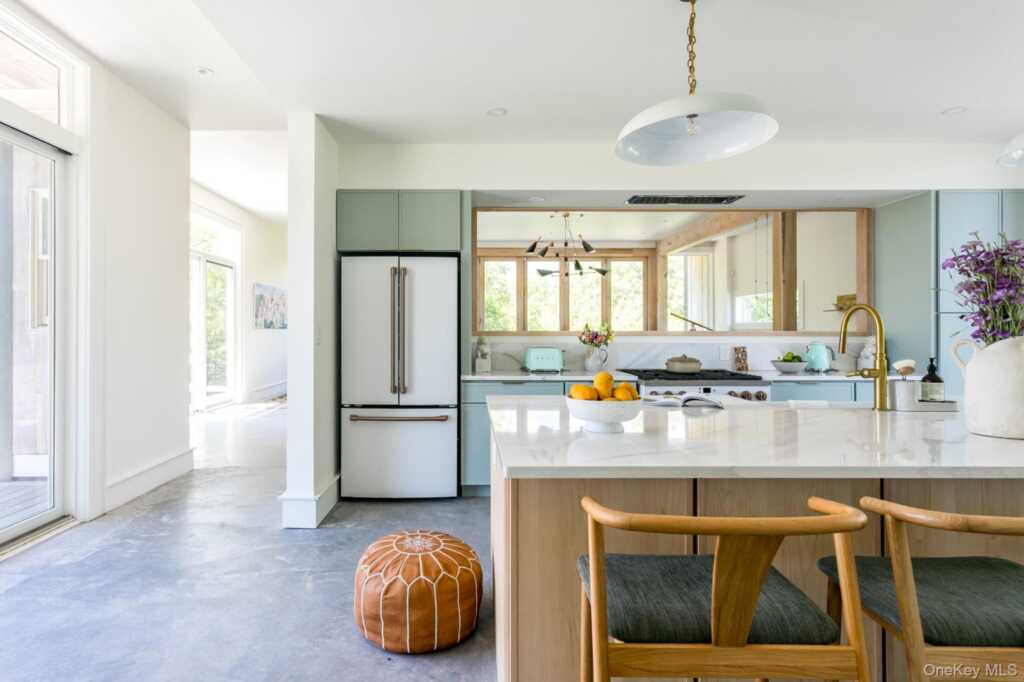 115 Band Camp Road, Saugerties, NY 12477 - Photo 9 of 34