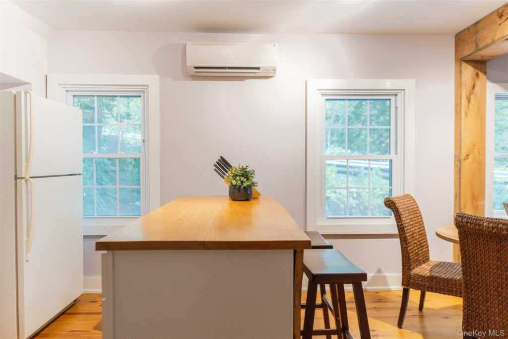 403 Saugerties Road, Saugerties, NY 12477 - Photo 10 of 39