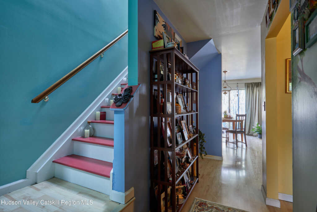 703 Briarwood Court, New Paltz, NY 12561 - Photo 10 of 20