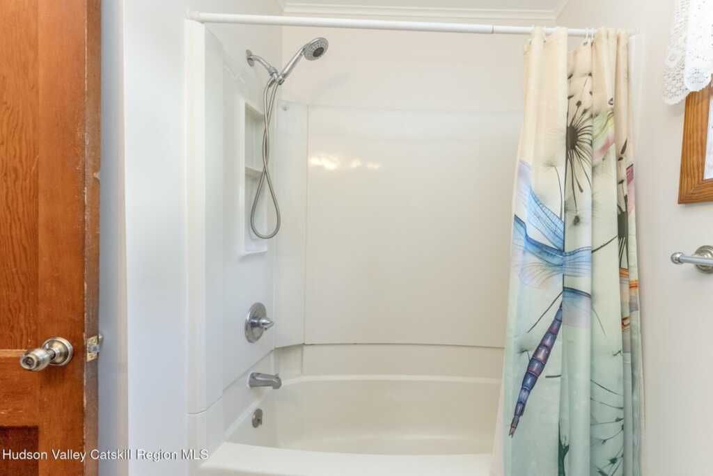 1033 Stoll Court, Kingston, NY 12401 - Photo 24 of 41