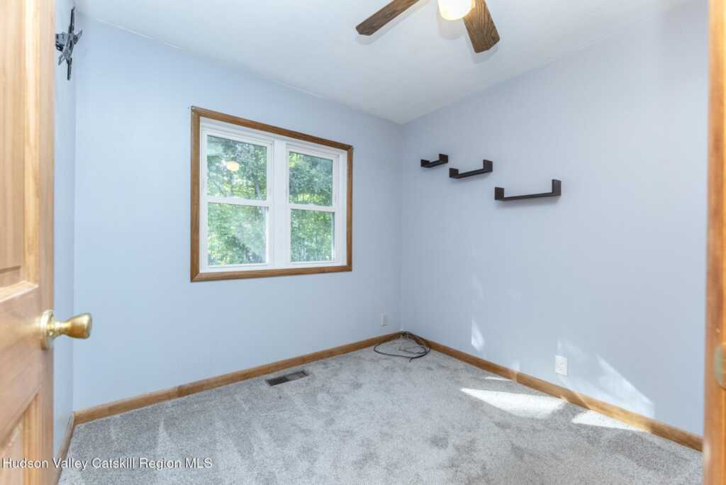 1033 Stoll Court, Kingston, NY 12401 - Photo 25 of 41