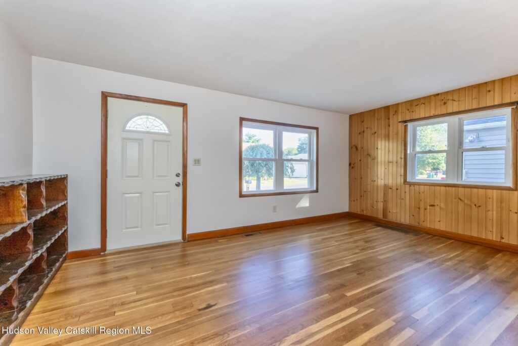 1033 Stoll Court, Kingston, NY 12401 - Photo 3 of 41