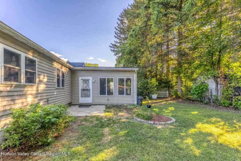 1033 Stoll Court, Kingston, NY 12401 - Photo 37 of 41