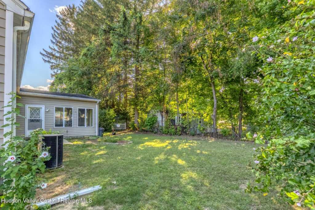 1033 Stoll Court, Kingston, NY 12401 - Photo 38 of 41