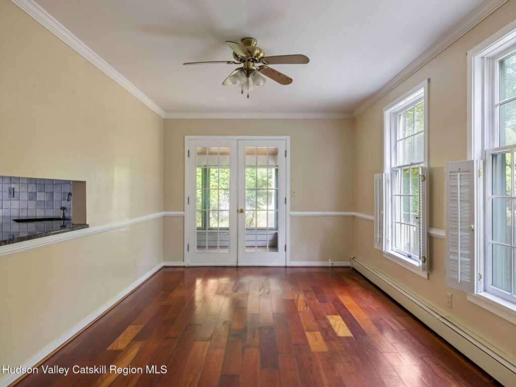 1232 Glasco Turnpike, Saugerties, NY 12477 - Photo 10 of 33