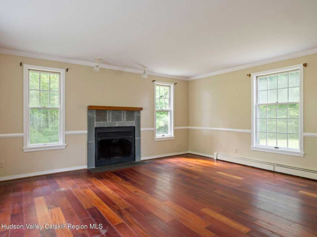 1232 Glasco Turnpike, Saugerties, NY 12477 - Photo 12 of 33