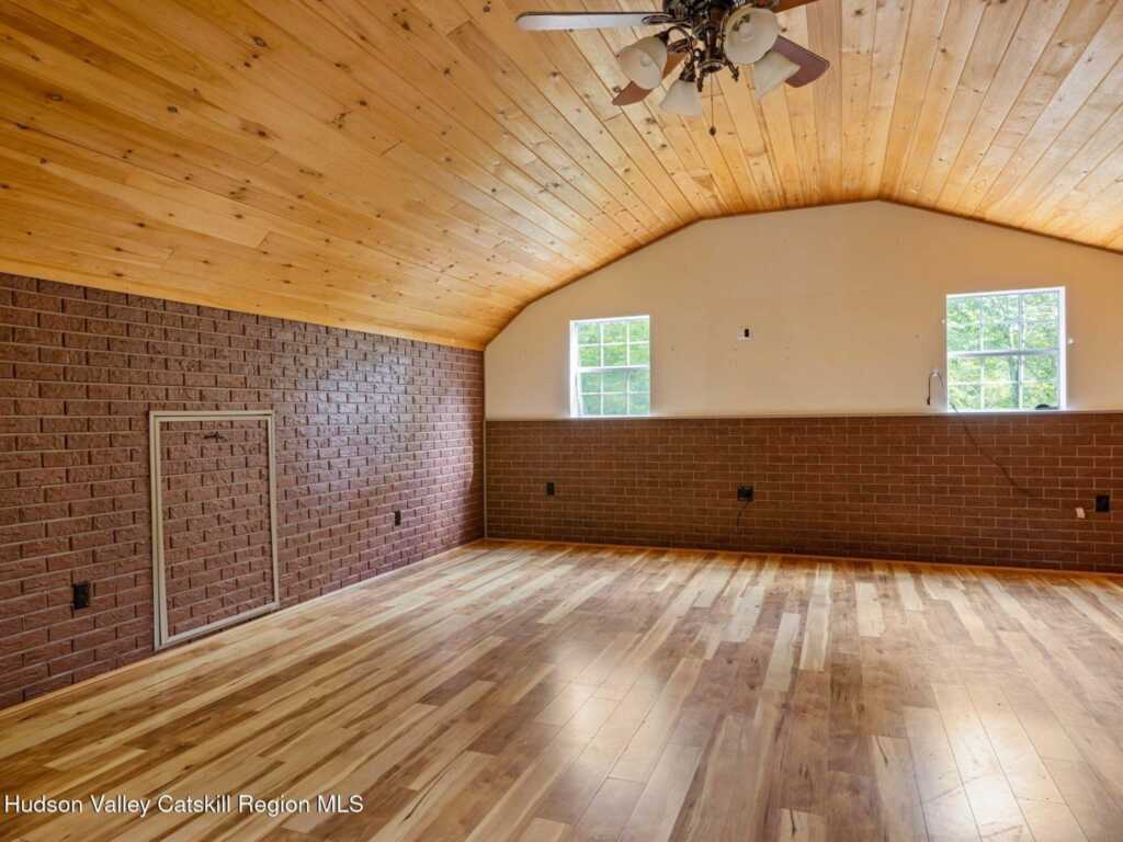 1232 Glasco Turnpike, Saugerties, NY 12477 - Photo 23 of 33