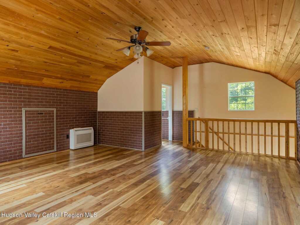 1232 Glasco Turnpike, Saugerties, NY 12477 - Photo 24 of 33