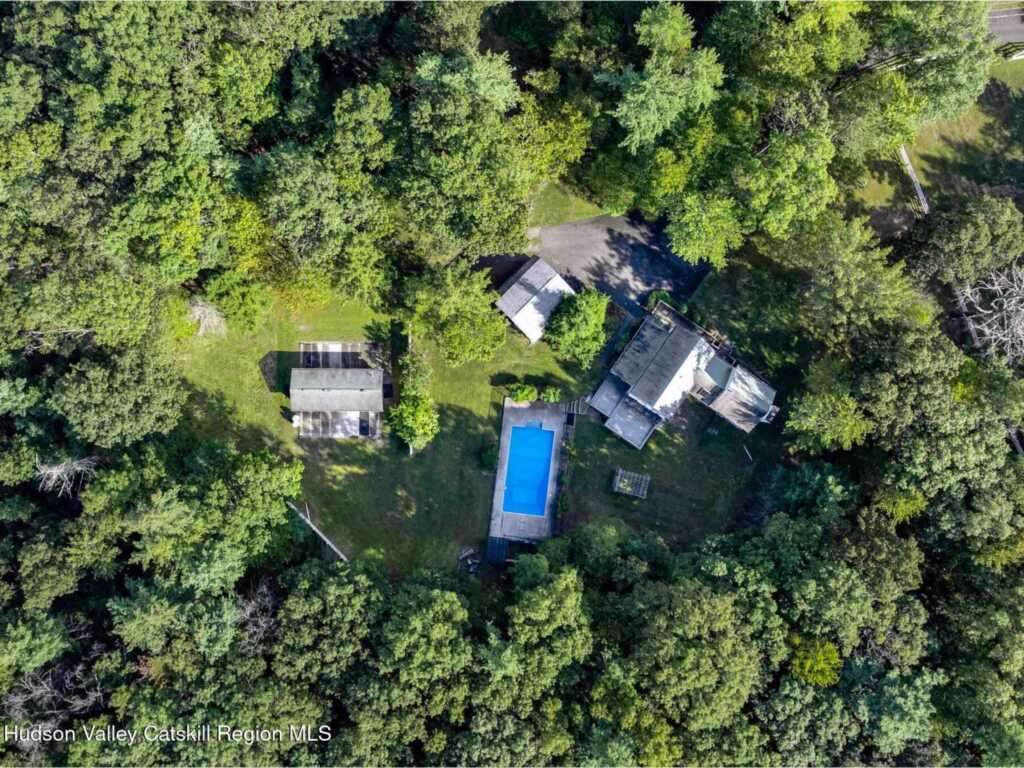 1232 Glasco Turnpike, Saugerties, NY 12477 - Photo 31 of 33