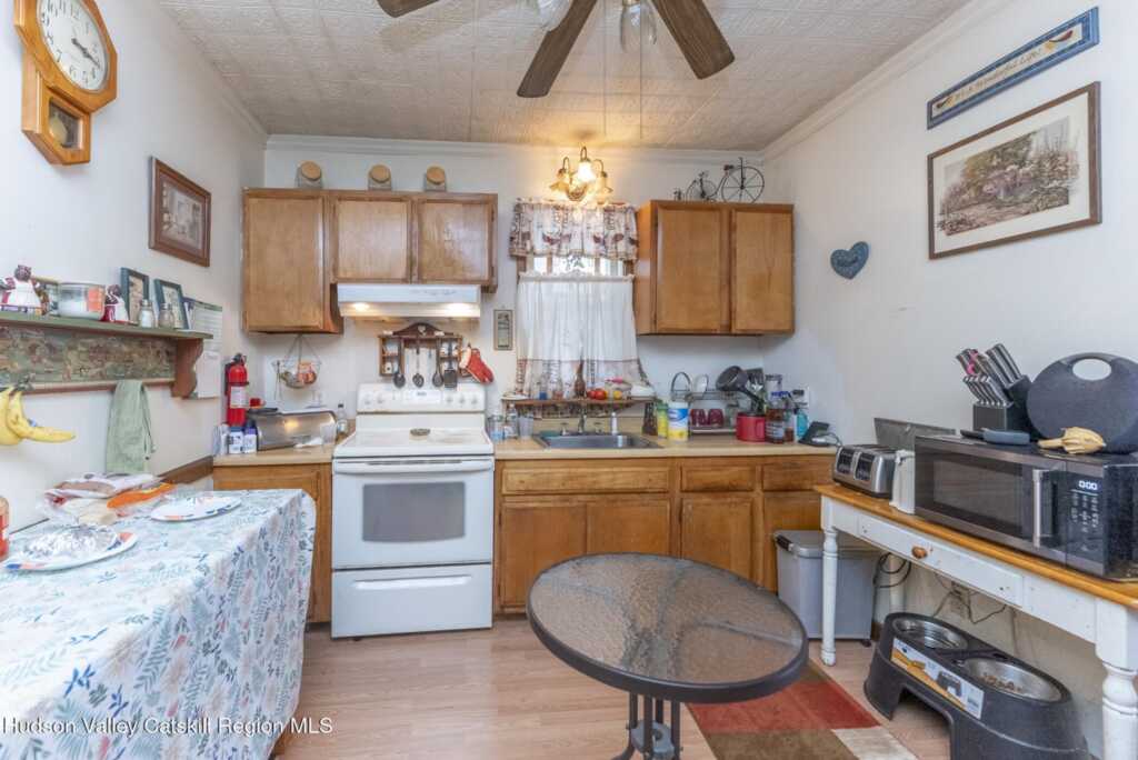 212 Foxhall Avenue, Kingston, NY 12401 - Photo 19 of 25