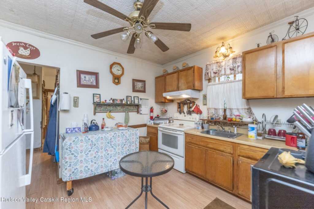 212 Foxhall Avenue, Kingston, NY 12401 - Photo 20 of 25