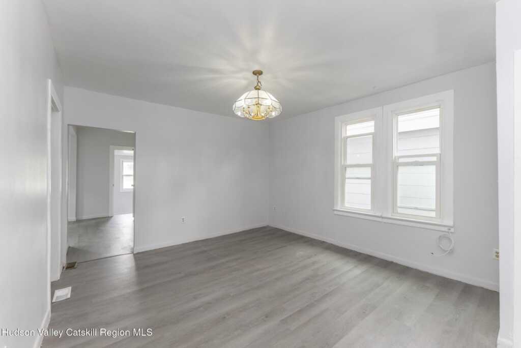 212 Foxhall Avenue, Kingston, NY 12401 - Photo 4 of 25
