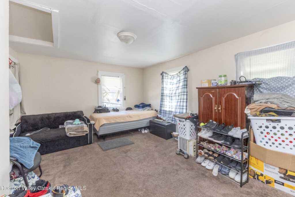 3 Coffey Place, Kingston, NY 12401 - Photo 4 of 11