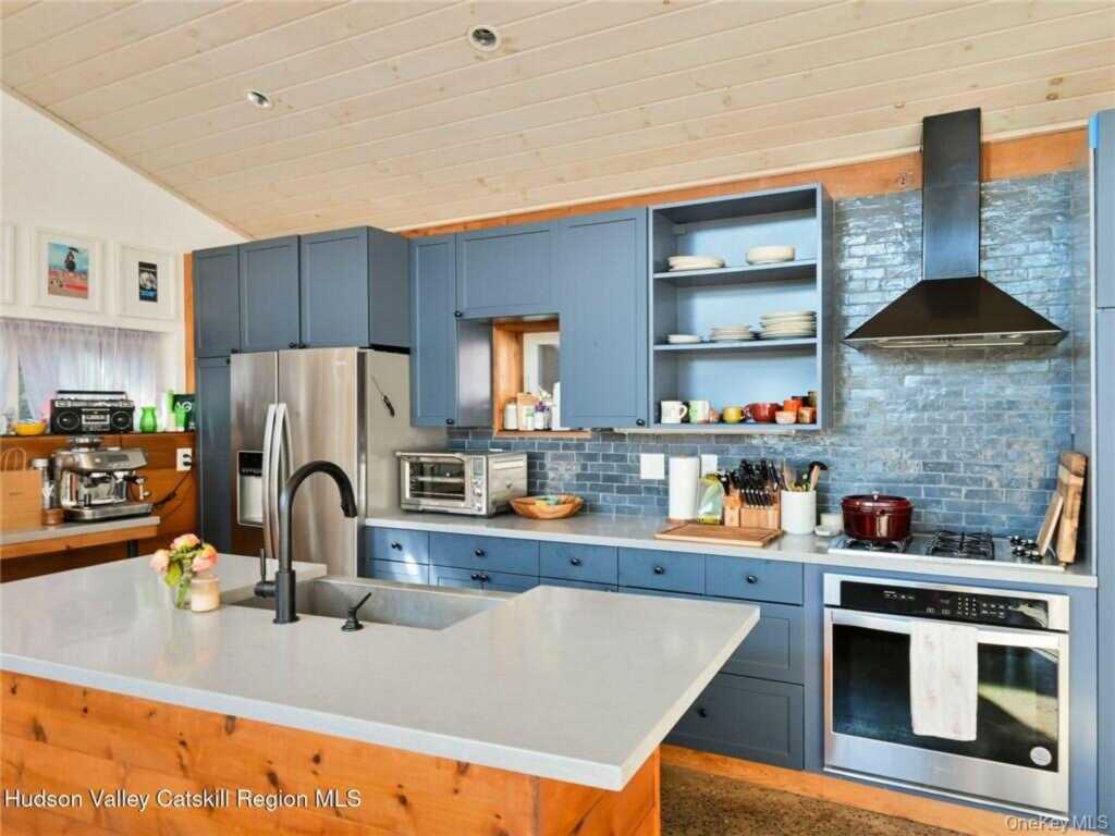 36 Summers Lane, Woodstock, NY 12498 - Photo 3 of 13