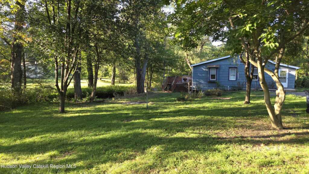 18 Kate Yaeger Road, Saugerties, NY 12477 - Photo 2 of 19