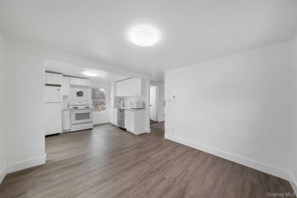 67 Old Albany Post Road, Unit #1, Rhinebeck, NY 12572 - Photo 6 of 10