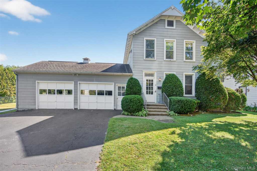 51 Mulberry Street, Rhinebeck, NY 12572