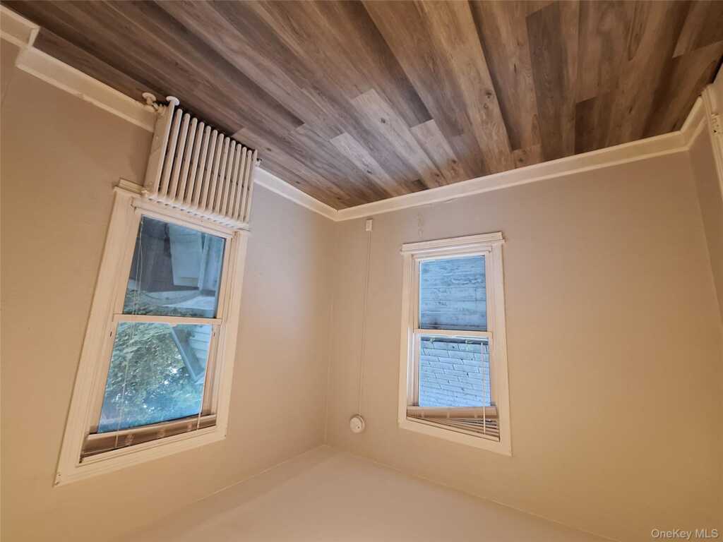 343 Washington Avenue, Unit #2, Kingston, NY 12401 - Photo 4 of 10