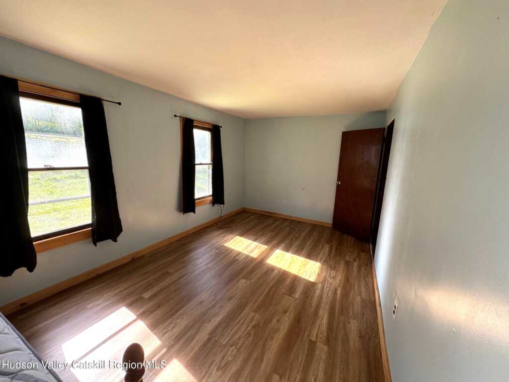 573 Manorville Road, Saugerties, NY 12477 - Photo 11 of 16