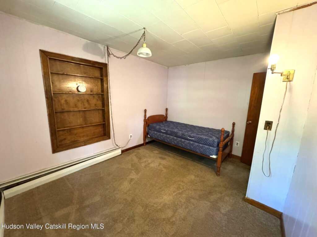 573 Manorville Road, Saugerties, NY 12477 - Photo 9 of 16