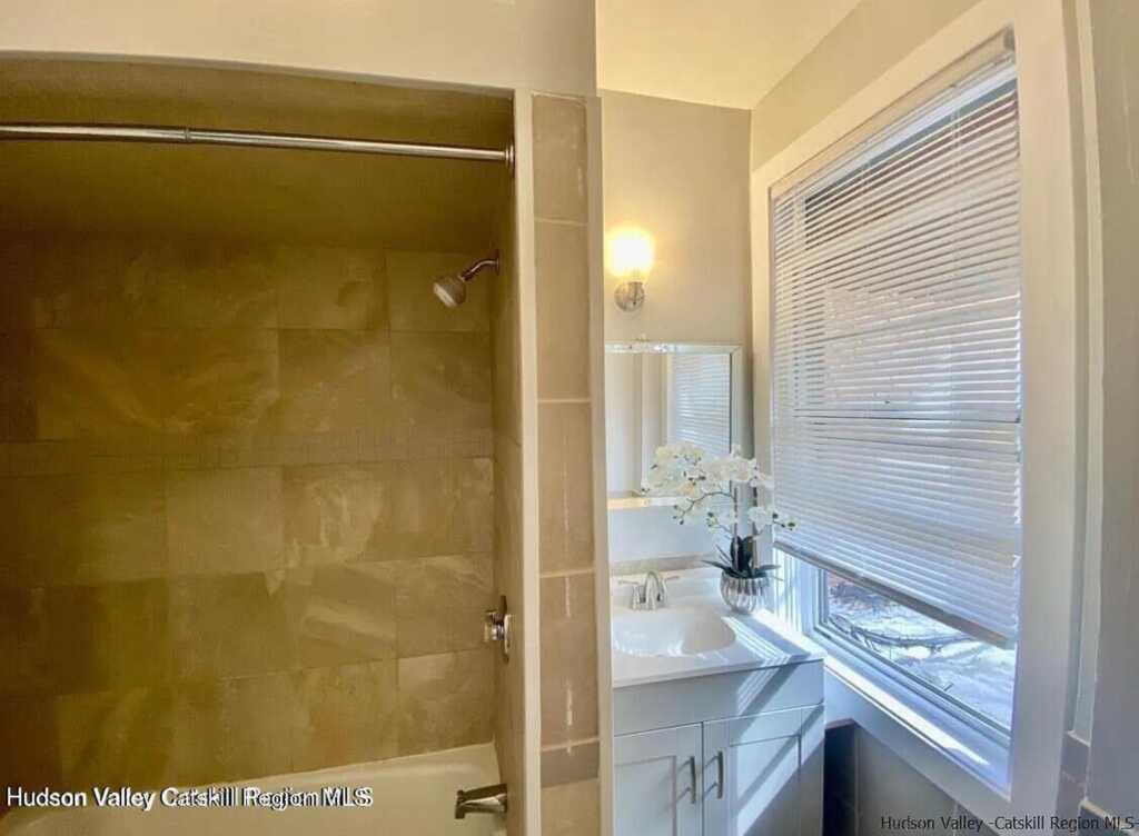 91 Broadway, Unit #1, Kingston, NY 12401 - Photo 8 of 11