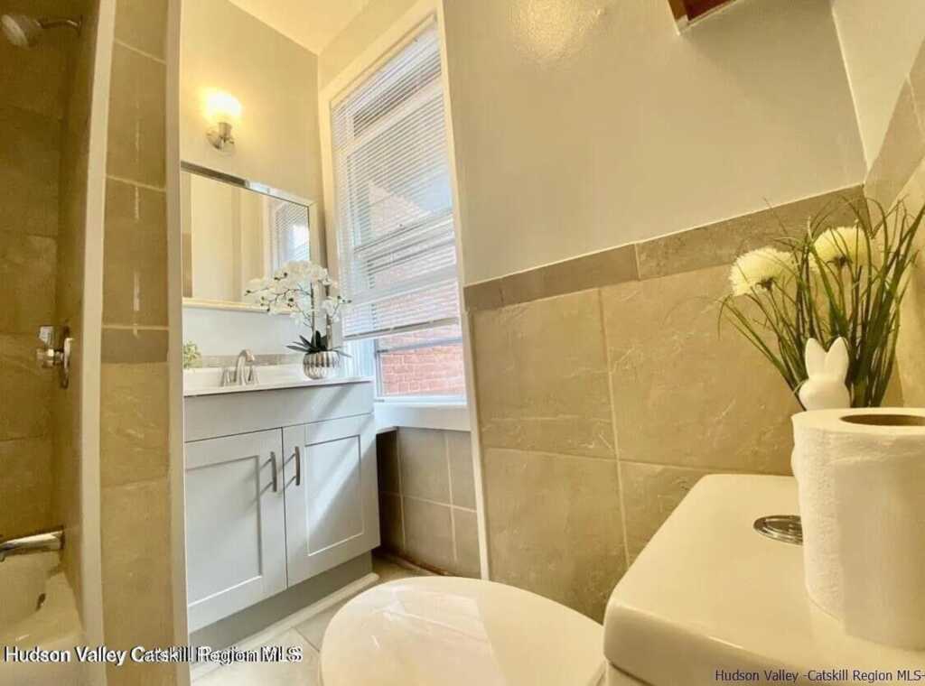 91 Broadway, Unit #1, Kingston, NY 12401 - Photo 9 of 11