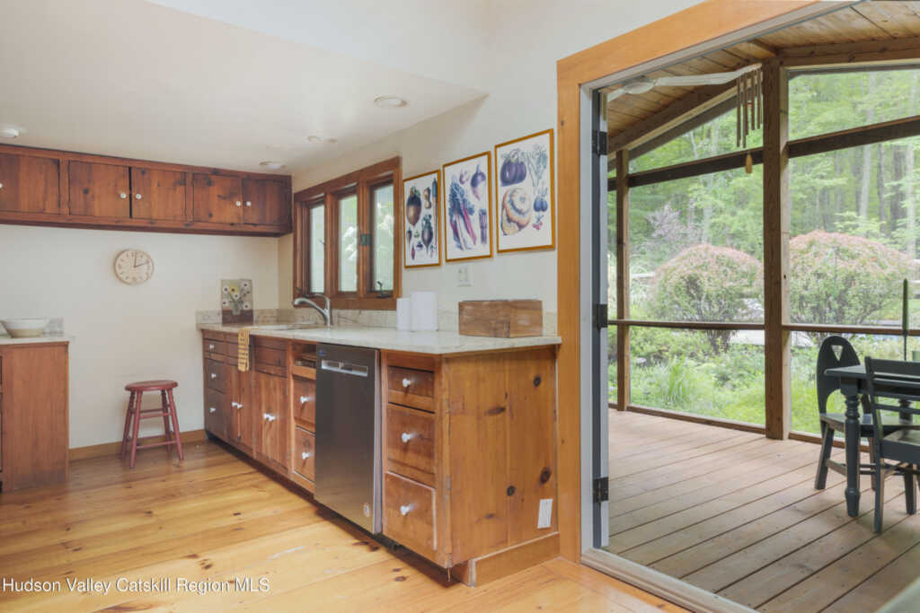 37 Church Hill Road, New Paltz, NY 12561 - Photo 14 of 44