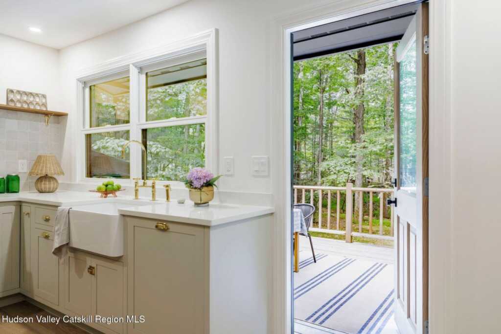 16 Marko Grove, Woodstock, NY 12498 - Photo 14 of 37