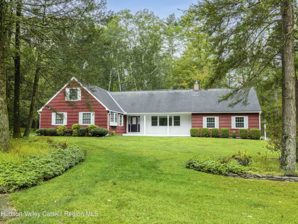 10 Niles Drive, Woodstock, NY 12498 - Photo 2 of 48