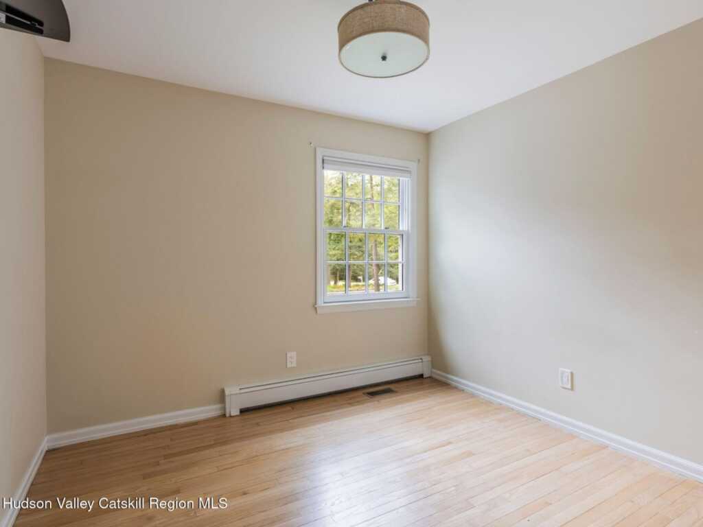 10 Niles Drive, Woodstock, NY 12498 - Photo 21 of 48