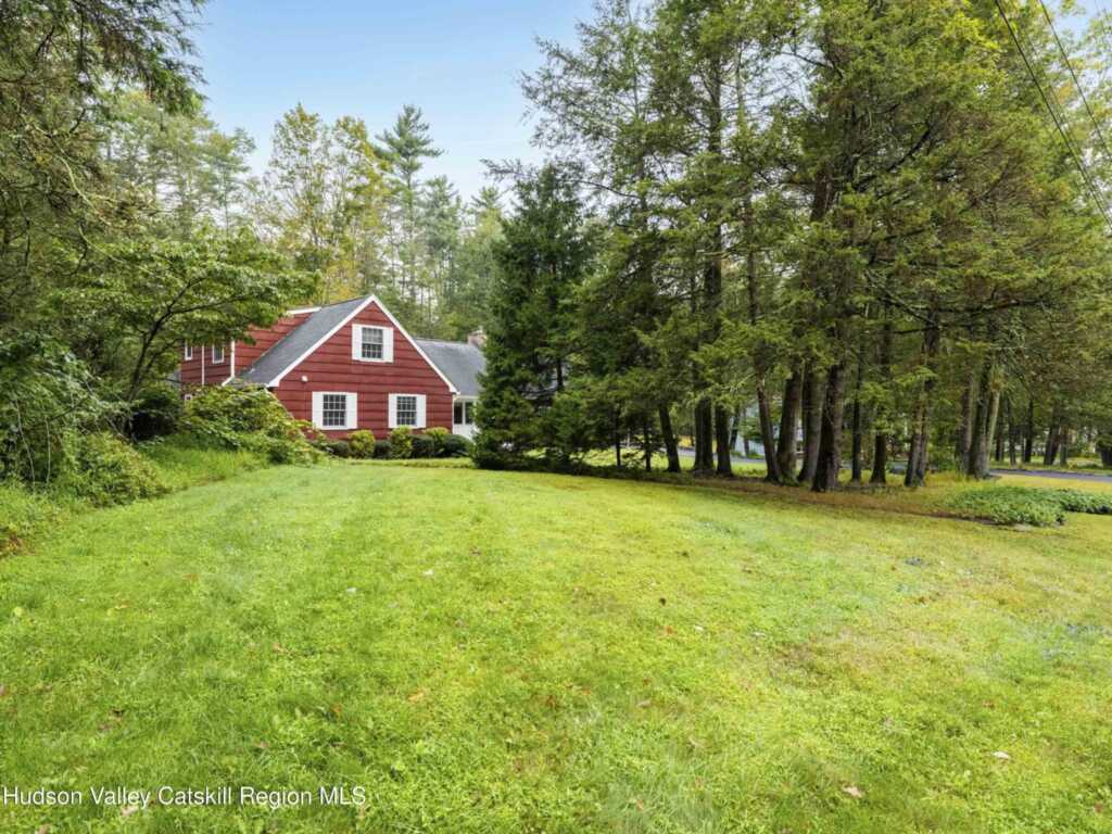 10 Niles Drive, Woodstock, NY 12498 - Photo 34 of 48