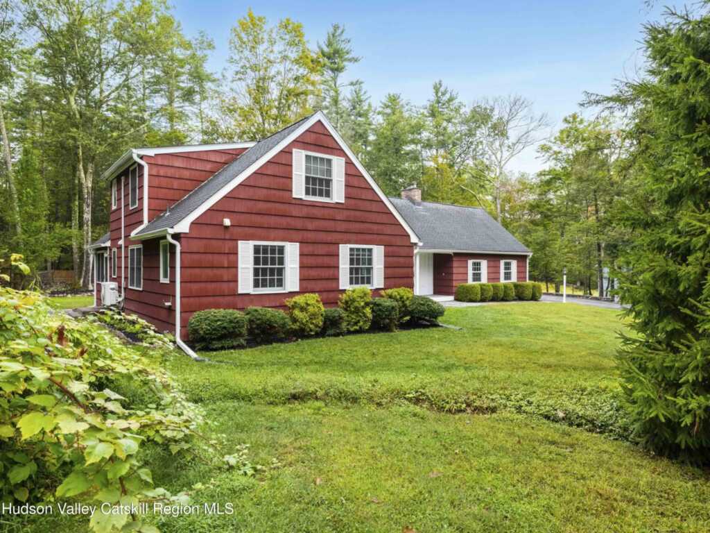 10 Niles Drive, Woodstock, NY 12498 - Photo 35 of 48