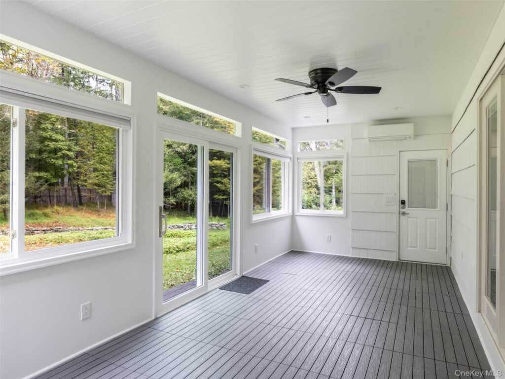 10 Niles Drive, Woodstock, NY 12498 - Photo 12 of 41